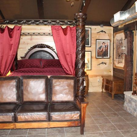 Samantha'S Timber Inn Мурфрісборо Екстер'єр фото